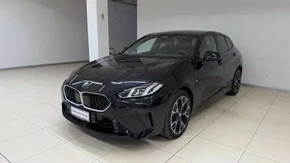 Usata BMW 118 M Sport 149 CV (109 kW) 2025 Utilitaria