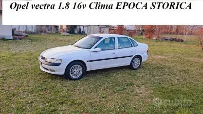 Usata Opel Vectra 116 CV (85 kW) 1996 Bianco Berlina