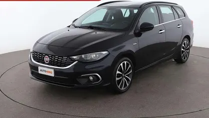 Nero Usata 2019 Fiat Tipo Lounge Station wagon | 9899 € (Buon prezzo)