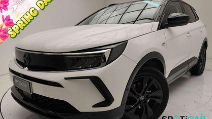 Begagnad Opel Grandland X GS Line 131 HK (96 kW) 2022 Vit SUV