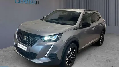 Usata 2023 Peugeot 2008 Allure SUV | 18.200 € (Super prezzo)