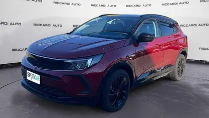 Usata Opel Grandland X GS Line 131 CV (96 kW) 2022 Rosso SUV