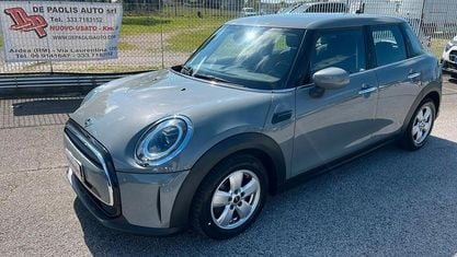 Usata Mini Cooper 158 CV (116 kW) 2021 Grigio Utilitaria