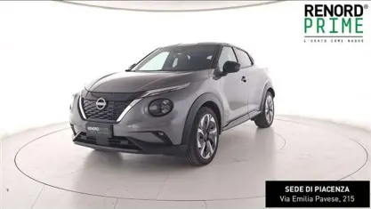 Usata Nissan Juke N-Connecta 143 CV (105 kW) 2025 Grigio chiaro SUV