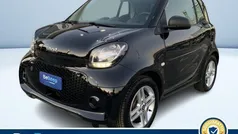 Nero metallizzato Usata 2021 Smart ForTwo Electric Drive Pure Tre volumi | 13.400 € (Buon prezzo)