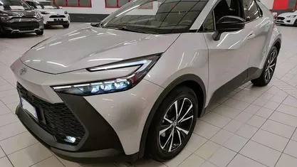 Grigio Usata 2025 Toyota C-HR Trend SUV | 27.400 € (Super prezzo)