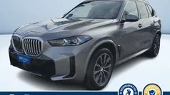Grigio metallizzato Usata 2023 BMW X5 M Sport SUV | 67.400 € (Super prezzo)
