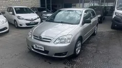 Usata 2006 Toyota Corolla Tre volumi | 3300 € (Buon prezzo)