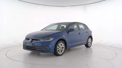 Reef blue metallizzato Usata 2024 VW Polo Style Tre volumi | 20.900 € (Buon prezzo)