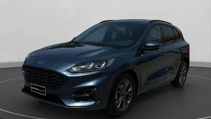 Blu Usata 2024 Ford Kuga ST-Line SUV | 26.201 € (Buon prezzo)
