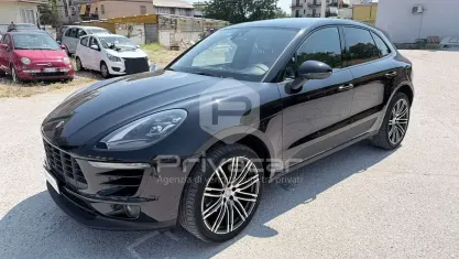 Usata Porsche Macan 252 CV (185 kW) 2018 Nero SUV