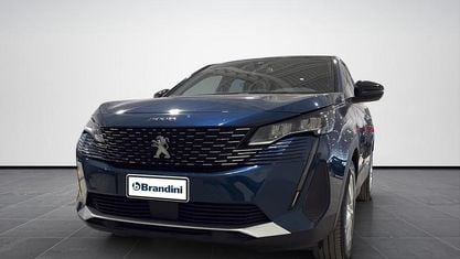Begagnad Peugeot 3008 Active 131 HK (96 kW) 2023 Blå SUV