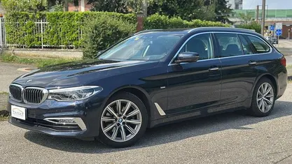 Blu Usata 2019 BMW 520 Luxury Line Tre volumi | 25.400 € (Ottimo prezzo)