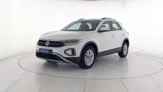 Pure white Usata 2023 VW T-Roc Life SUV | 23.900 € (Ottimo prezzo)