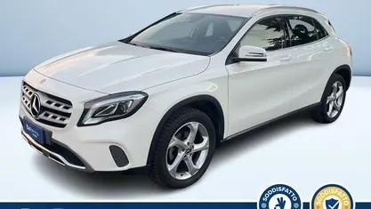 Bianco pastello Usata 2019 Mercedes GLA220 SUV | 23.500 € (Buon prezzo)