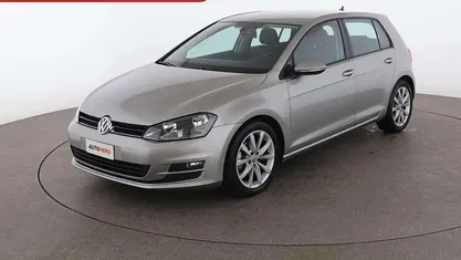 Grigio Usata 2016 VW Golf VII Executive Tre volumi | 12.899 € (Buon prezzo)
