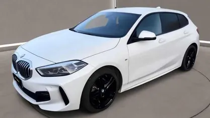 Usata BMW 116 M Sport 116 CV (85 kW) 2021 Bianco Utilitaria