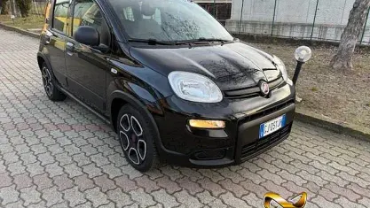 Usata Fiat Panda City Life 69 CV (50 kW) 2022 Blu Utilitaria