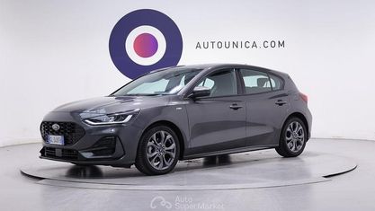 Begagnad Ford Focus ST-Line 120 HK (88 kW) 2022 Grå Sedan