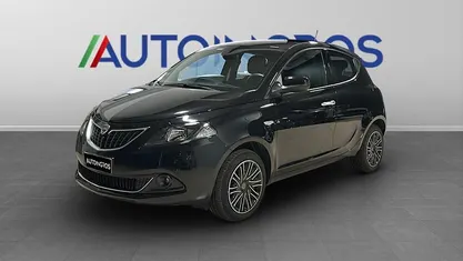 Usata 2023 Lancia Ypsilon Gold Due volumi | 13.490 € (Buon prezzo)