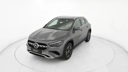 Usata Mercedes GLA180 Advanced 116 CV (85 kW) 2024 Grigio SUV
