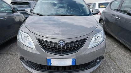 Brugt Lancia Ypsilon S 70 HK (51 kW) 2023 Grå Hatchback