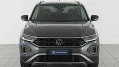 Indium grey Usata 2022 VW T-Roc Life SUV | 22.800 € (Buon prezzo)