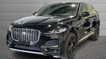Usata Jaguar F-Pace SE 204 CV (150 kW) 2023 Nero metallizzato SUV