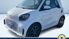 Bianco pastello Usata 2021 Smart ForTwo Electric Drive Passion Tre volumi | 12.600 € (Buon prezzo)