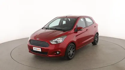 Usata Ford Ka Plus Basis 70 CV (51 kW) 2016 Rosso Utilitaria