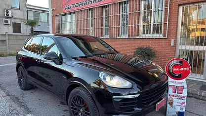 Nero Usata 2017 Porsche Cayenne SUV | 26.990 € (Buon prezzo)