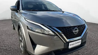 Occasion Nissan Qashqai N-Connecta 140 ch (102 kW) 2023 Gris SUV