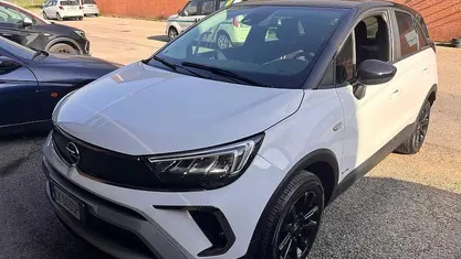 Usata Opel Crossland X Design & Tech 110 CV (80 kW) 2022 Bianco SUV