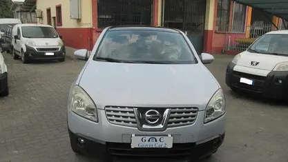Grigio Usata 2009 Nissan Qashqai Tekna SUV | 4900 € (Buon prezzo)