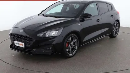 Usata 2018 Ford Focus ST-Line Berlina | 14.399 € (Buon prezzo)