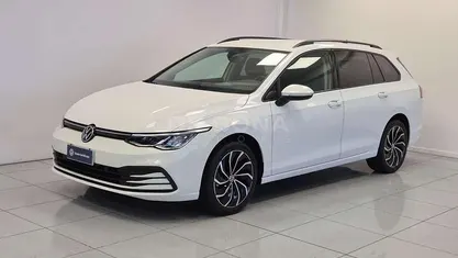 Usata VW Golf VIII Life 131 CV (96 kW) 2022 Station wagon