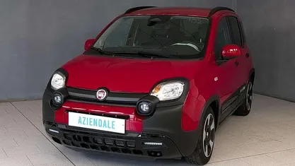 Usata 2024 Fiat Panda Cross Cross Utilitaria | 11.750 € (Ottimo prezzo)