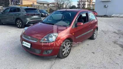Usata Ford Fiesta Ghia 68 CV (50 kW) 2008 Utilitaria