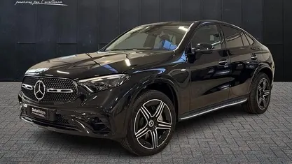 Nero Nuova 2025 Mercedes GLC300e AMG Line Premium Coupé | 85.227 € (Buon prezzo)