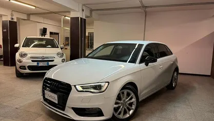 Bianco Usata 2014 Audi A3 Ambition Tre volumi | 11.900 € (Buon prezzo)