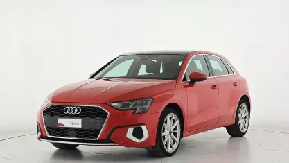Usata Audi A3 Advanced 150 CV (110 kW) 2021 Y1 rosso tango metallizzato Berlina