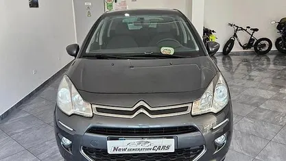 Grigio Usata 2016 Citroën C3 Tre volumi | 7800 € (Buon prezzo)