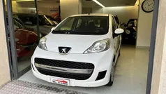 Bianco Usata 2010 Peugeot 107 Active Due volumi | 4500 € (Buon prezzo)