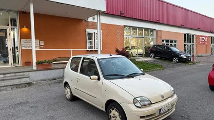 Usata Fiat 600 Anniversary 54 CV (39 kW) 2007 Beige Berlina