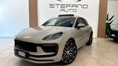 Usata Porsche Macan 265 CV (194 kW) 2023 Grigio SUV