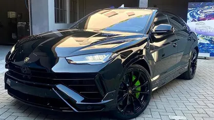 Usata Lamborghini Urus 649 CV (477 kW) 2022 Nero SUV