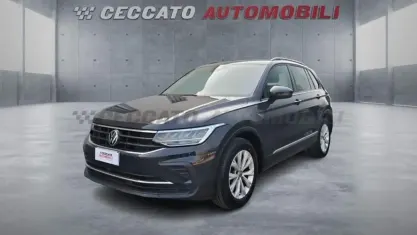 Usata VW Tiguan Life 150 CV (110 kW) 2023 Grigio SUV