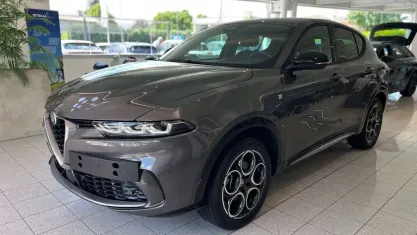 Usata Alfa Romeo Tonale Ti 180 CV (132 kW) 2022 Grigio SUV