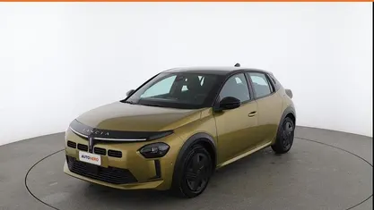 Usata Lancia Ypsilon 101 CV (74 kW) 2025 Utilitaria