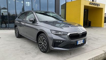 Begagnad Skoda Scala Style 116 HK (85 kW) 2024 Grå Halvkombi